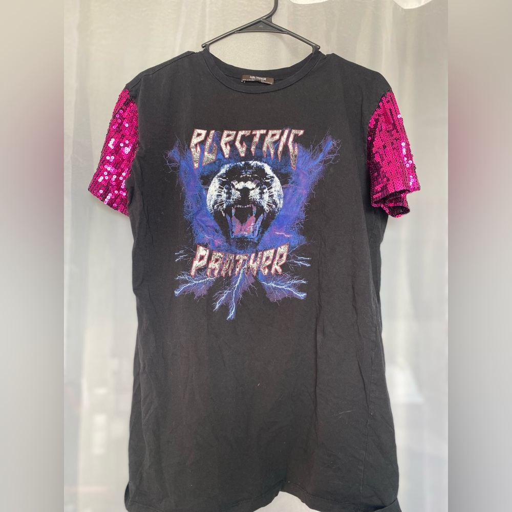 Sequenced sleeves zara shirt